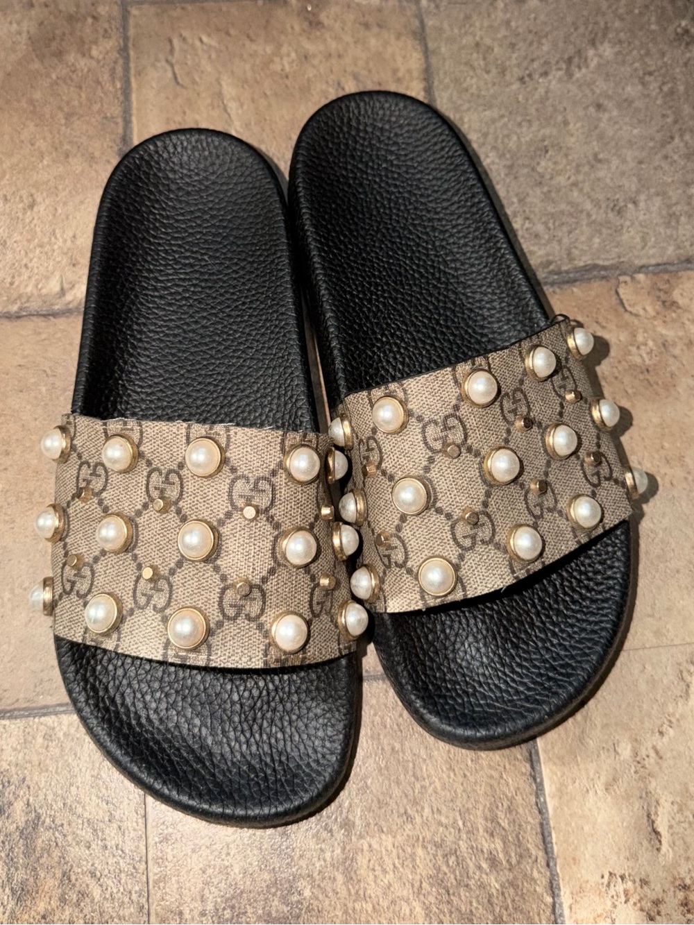 Pearl/studded embellished slides sandals size 6.5 tan/black